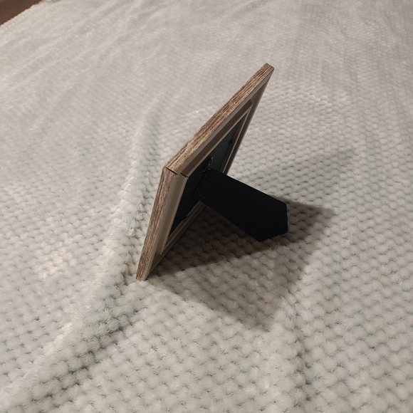 Rustic Brown Photo Frame - Picture 3 of 5